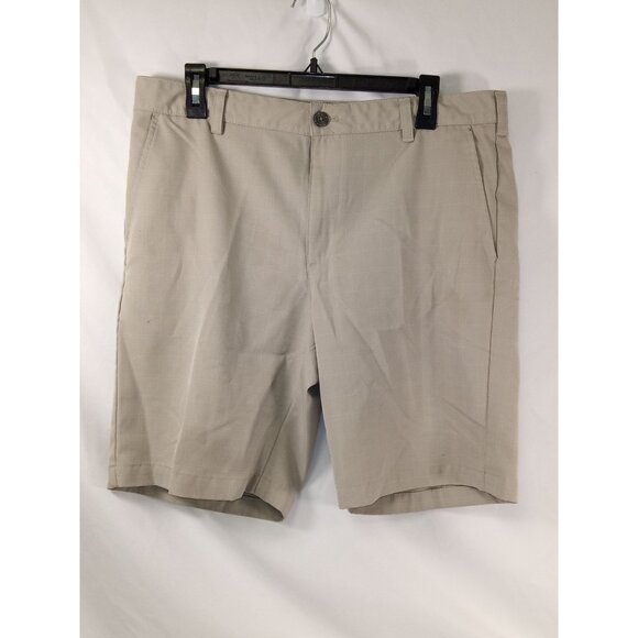 IZOD Men's Golf Shorts 1 Black 1  Tan Size 34 - Picture 6 of 9